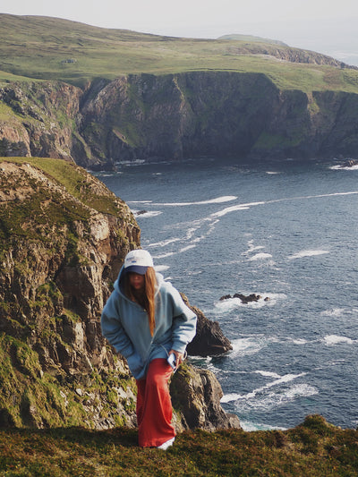 Oversized organic hoodie in Deep blue Dingle