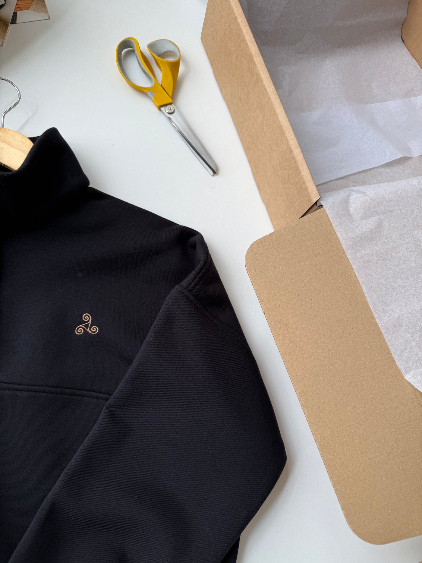 Luxury enzymatic cotton collar neck top