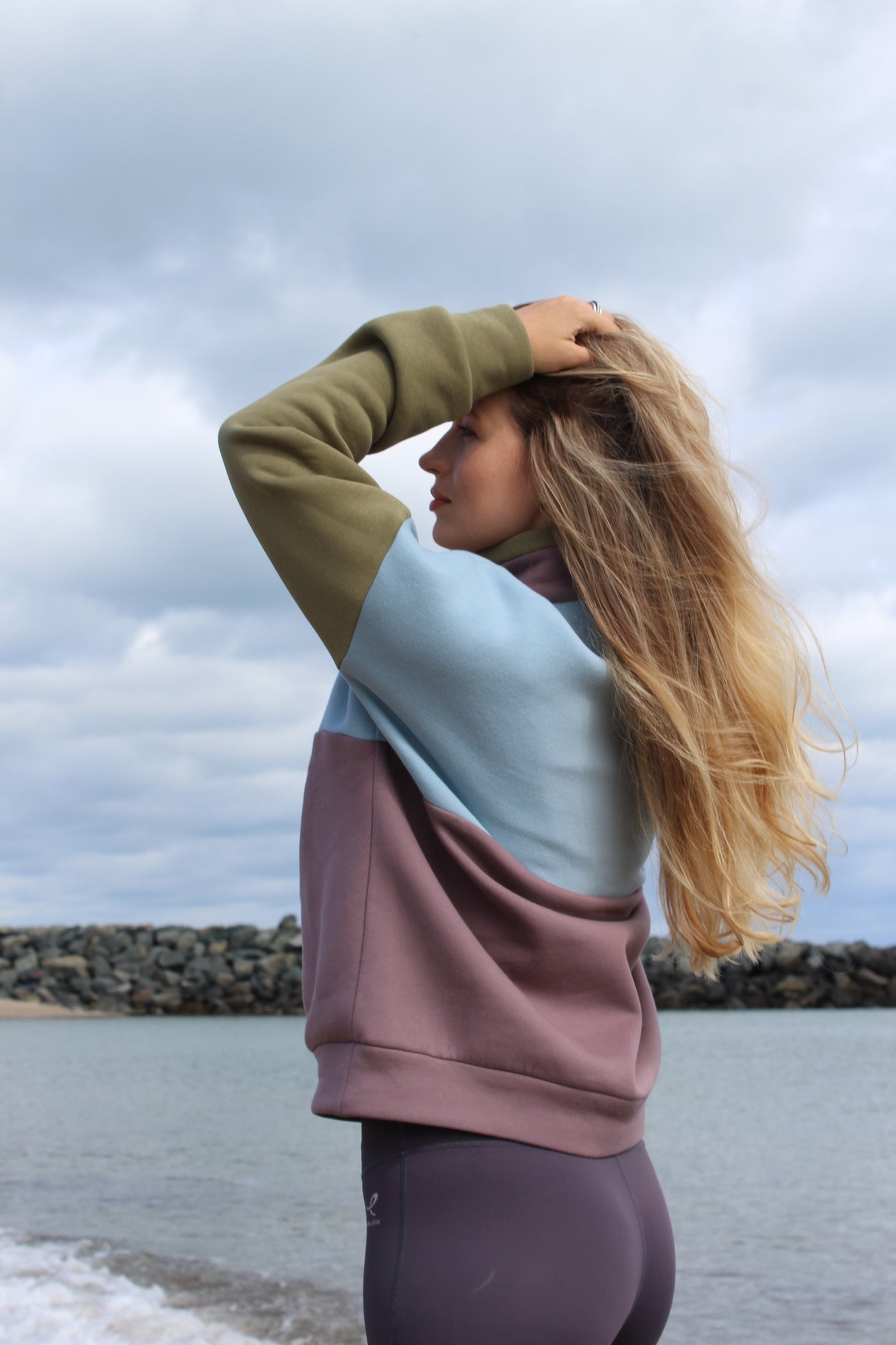 Warm color block. Lavender by the sea